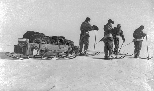 When the temperature dropped too much, the ice lost its slipperiness and the men could hardly budge the sleds they were pulling. 