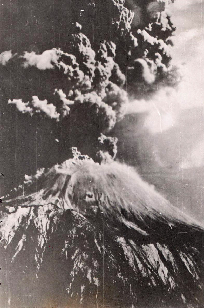 Mount Vesuvius erupting in March 1944