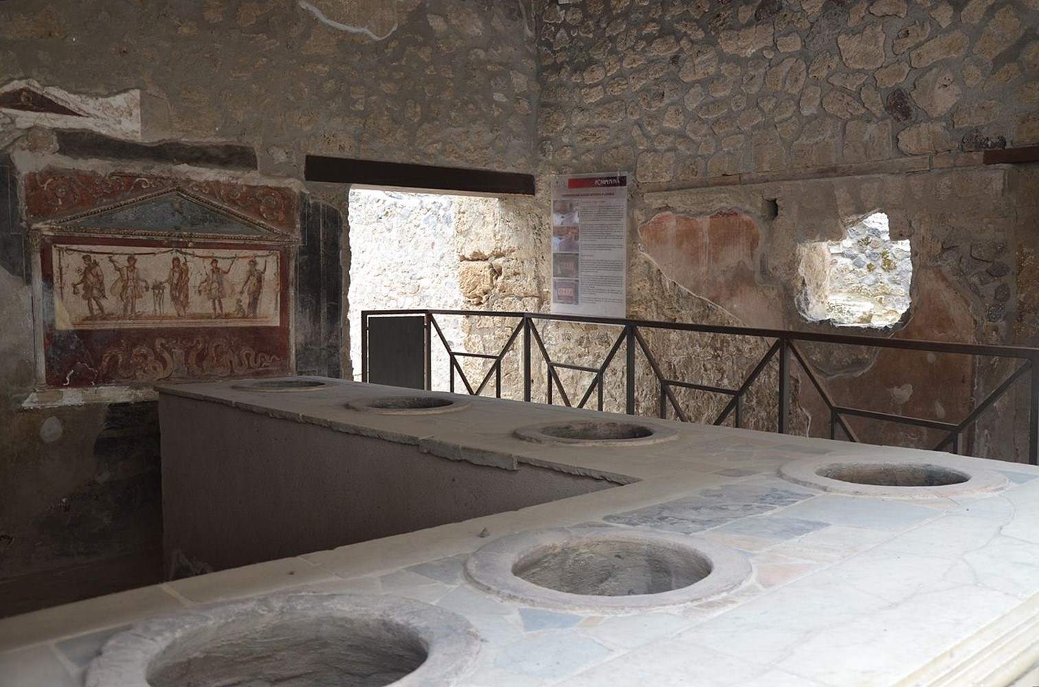 Thermopolium of Vetutius Placidus